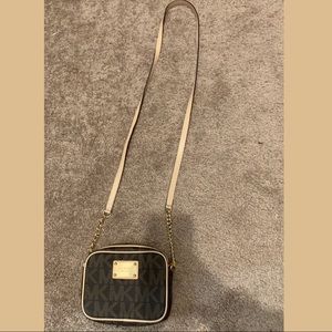 Michael Kors Crossbody